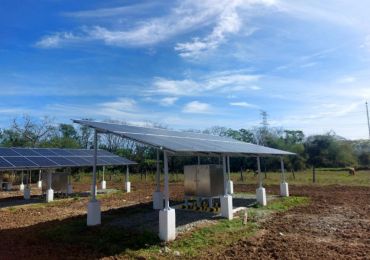 6 مجموعات من أنظمة تخزين الطاقة الشمسية 10 كيلو فولت أمبير في الفلبين