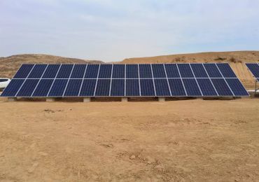 نظام المضخة الشمسية بقدرة 9.2 كيلووات في مقاطعة شنمو، مدينة يولين، مقاطعة شنشي
    