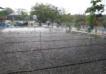  3.7 كيلو واط نظام المضخات الشمسية في جالجاون ، الهند