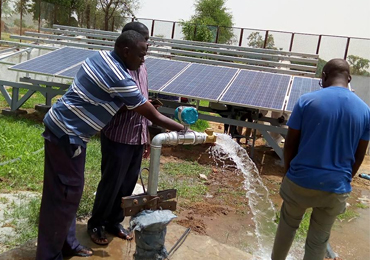 13 مجموعات 1.1-7.5kw نظام مضخة الشمسية في السودان